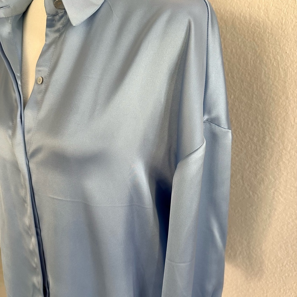 Zara Powder Blue Oversized Women's Button Down Shirt - Picture 3 of 7